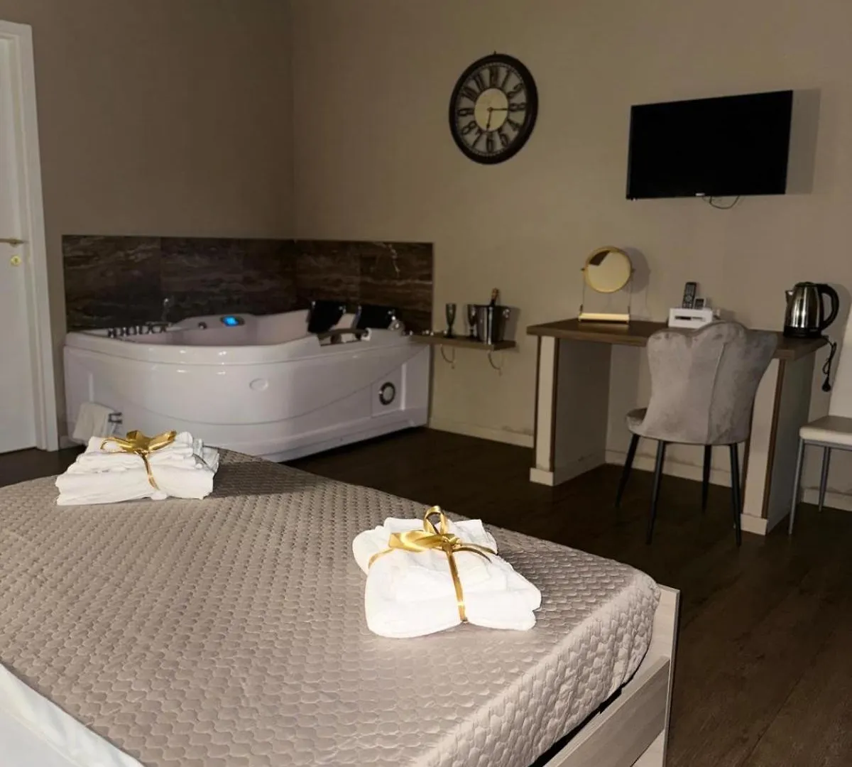 Bibi Rooms And Suite Palermo Italien
